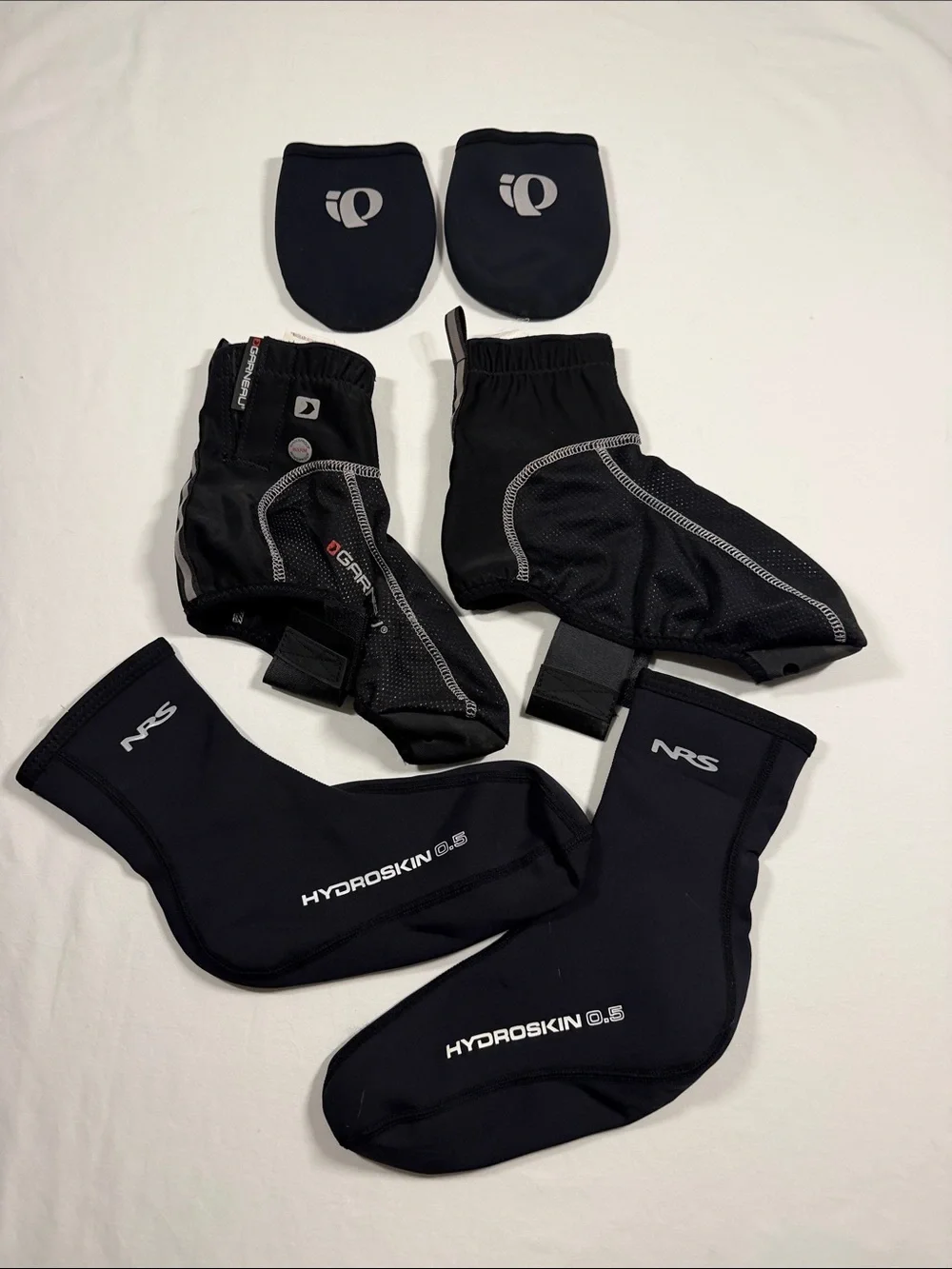 2Pearl Izumi, Louis Garneau & NRS Black Neoprene Cycling/Splash Winter Shoe Cvrs